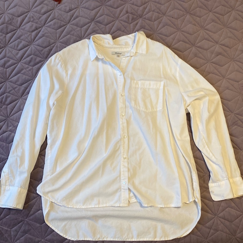 White long-sleeve collared Madewell shirt, size XL